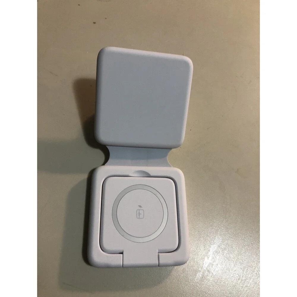 Wireless White Charging Pad 3 In 1 no cord